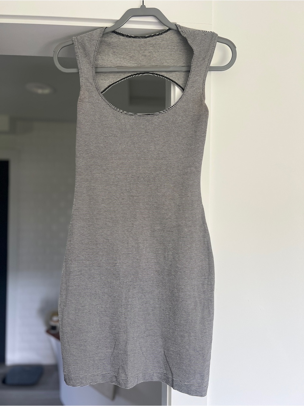 RARE American Apparel cut out tight dress size medium from 2000s Y2K bodycon - Picture 3 of 8